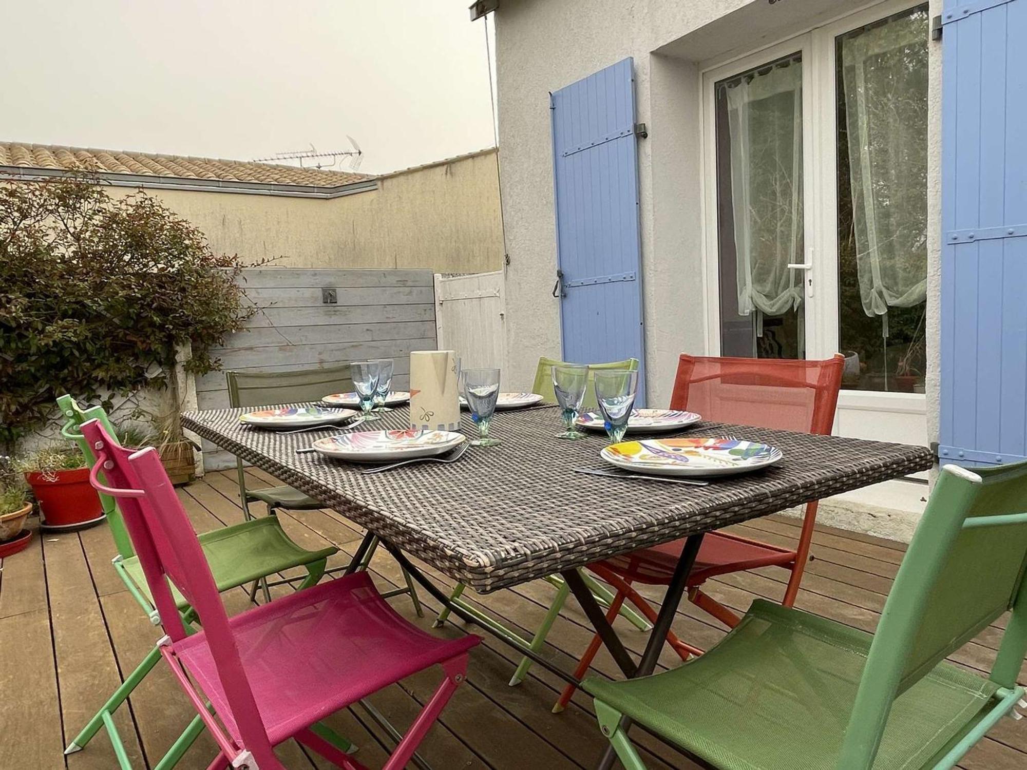 Maison Avec Jardin, Sauna Et Proche A Chatelaillon, 6 Couchages - Fr-1-246-600 * Chatelaillon-Plage
